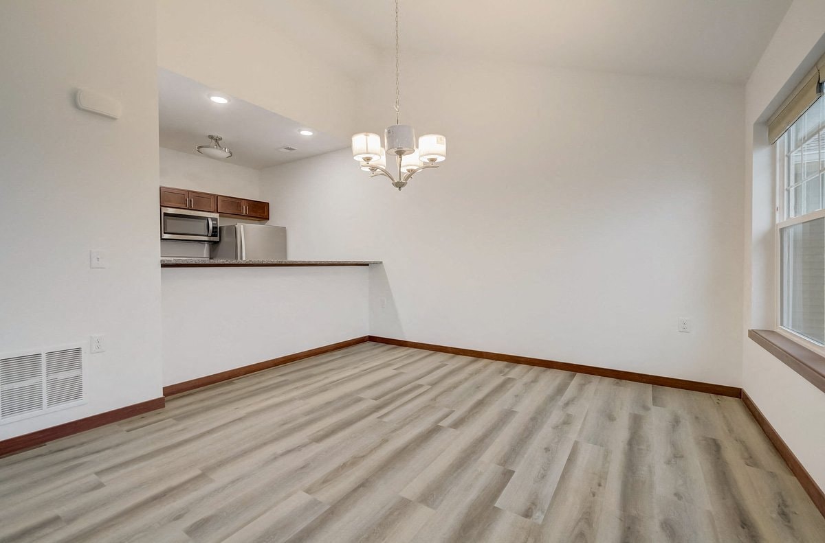 Gallery Photo 22
