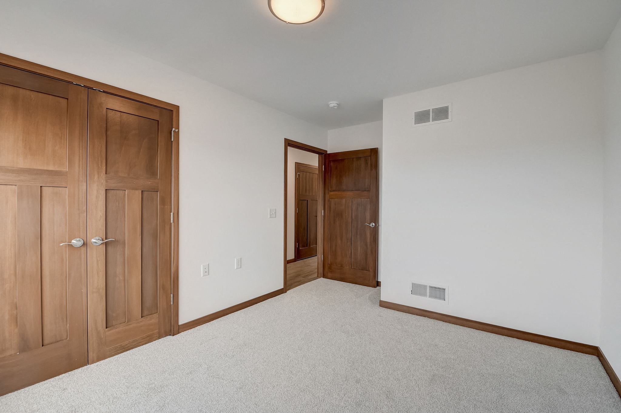 Gallery Photo 32