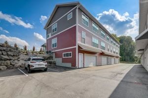 Gallery Photo 31