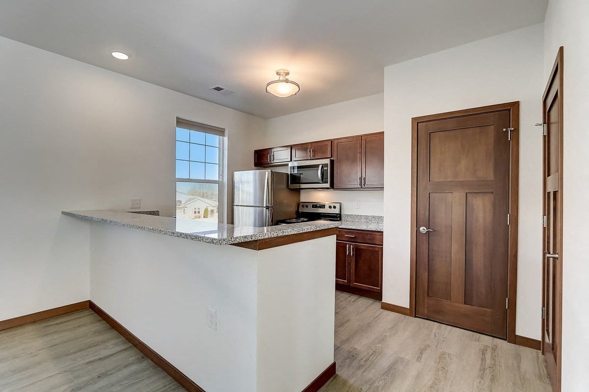 Gallery Photo 16