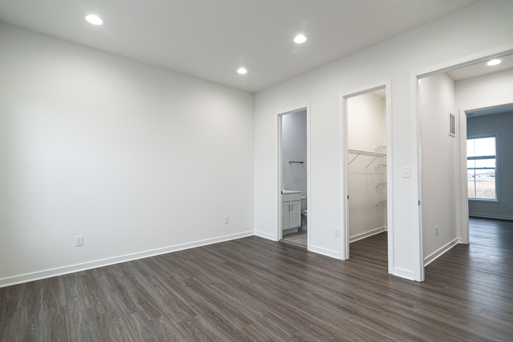 Gallery Photo 13