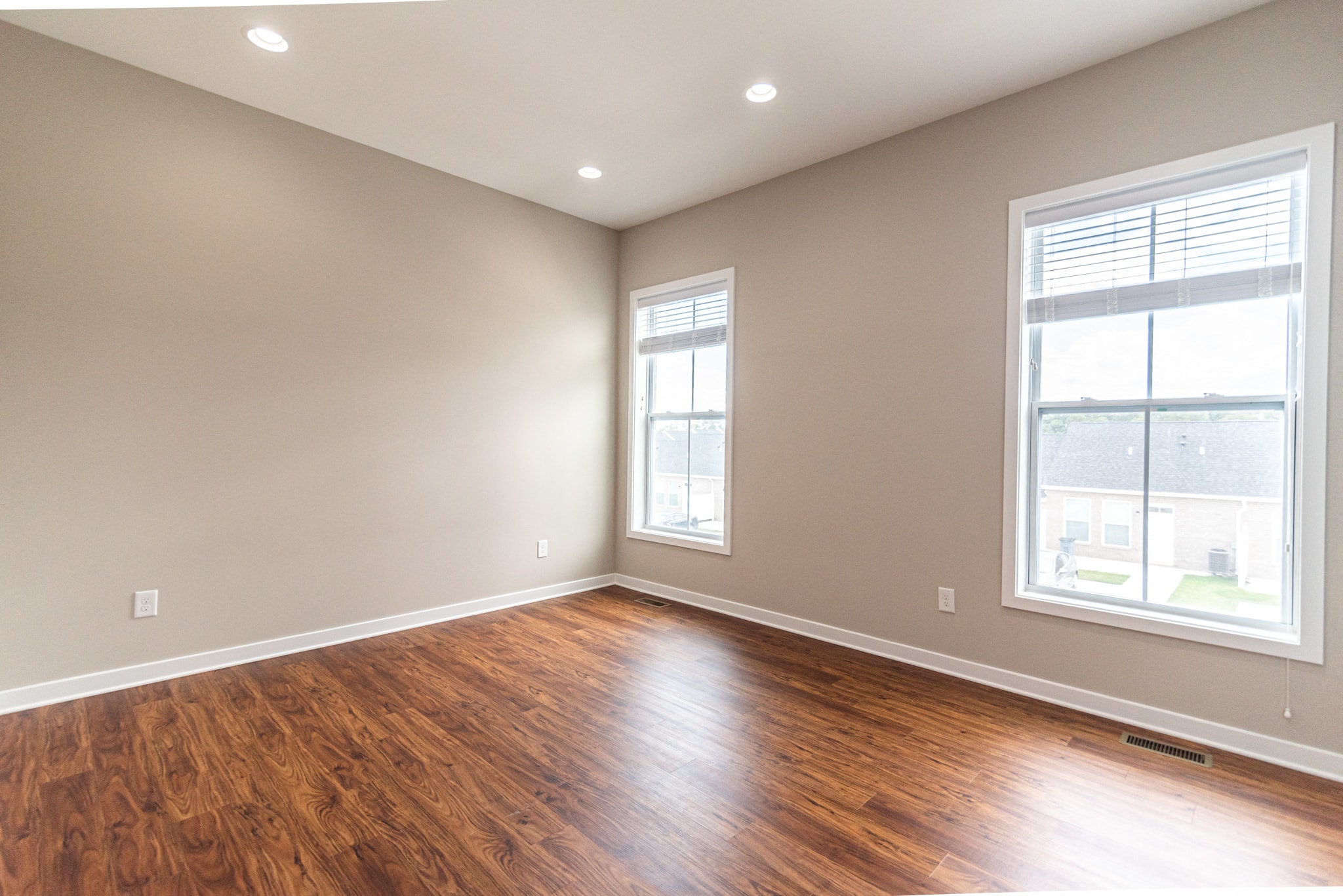 Gallery Photo 18