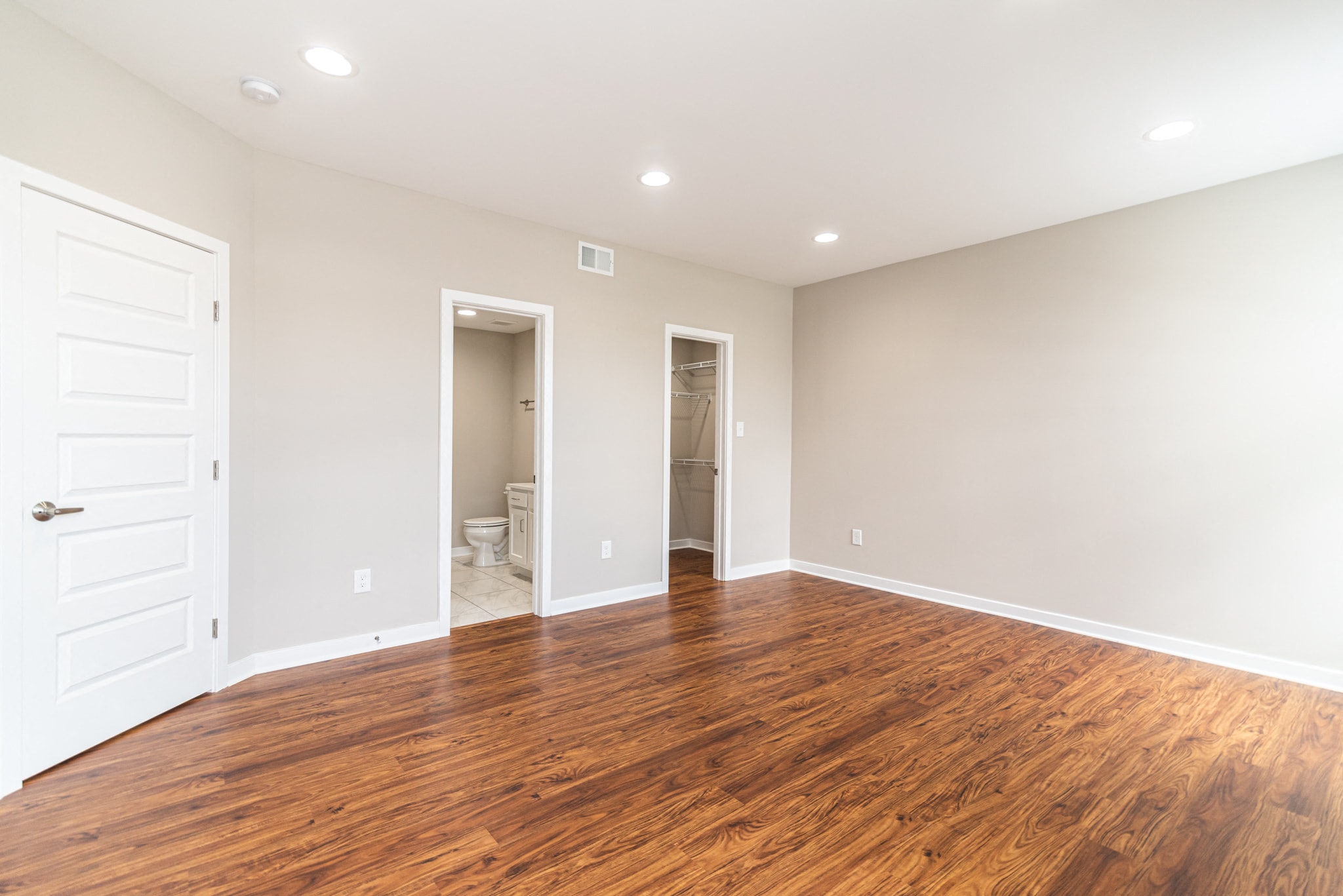 Gallery Photo 6