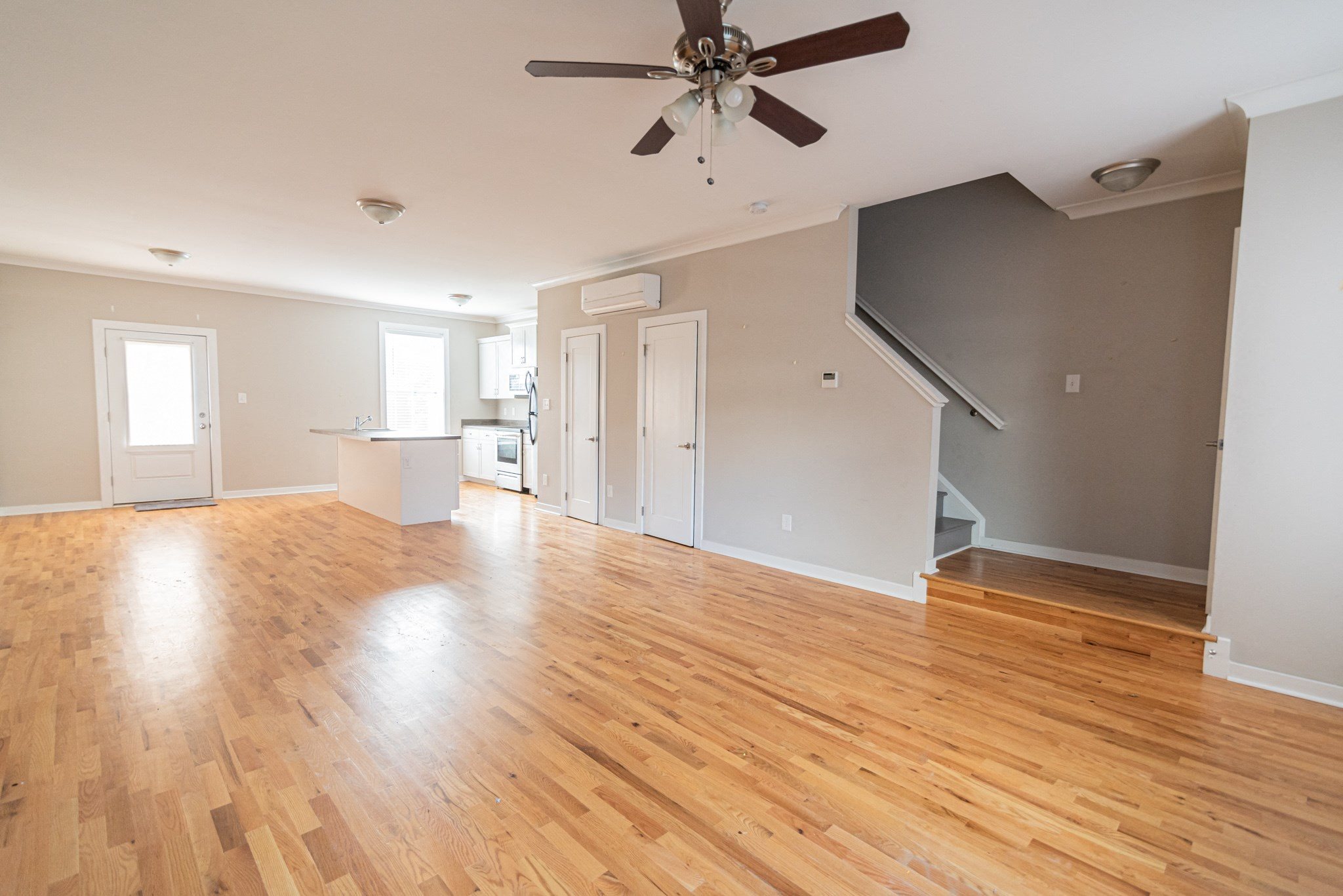 Gallery Photo 7