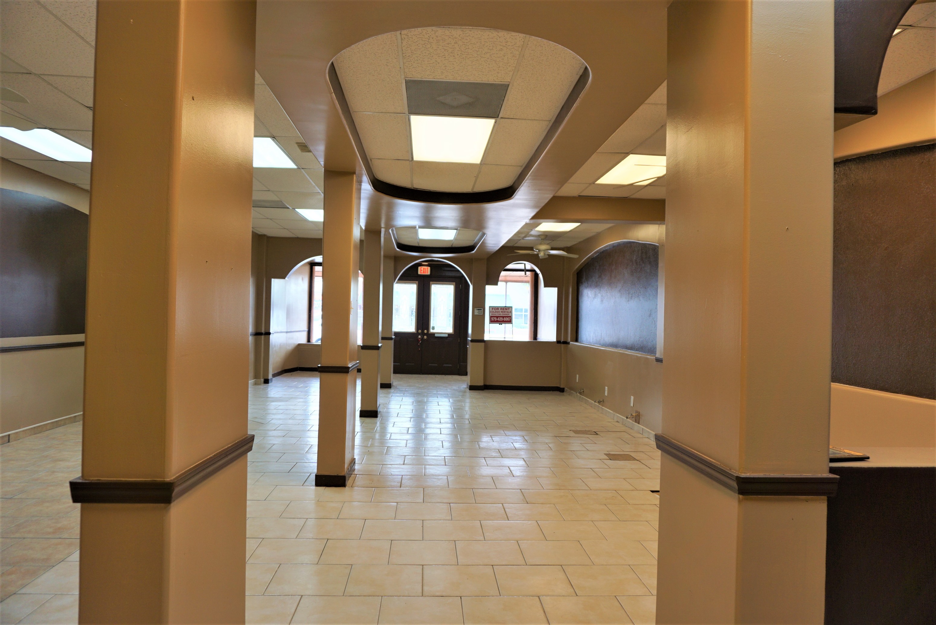 Gallery Photo 11