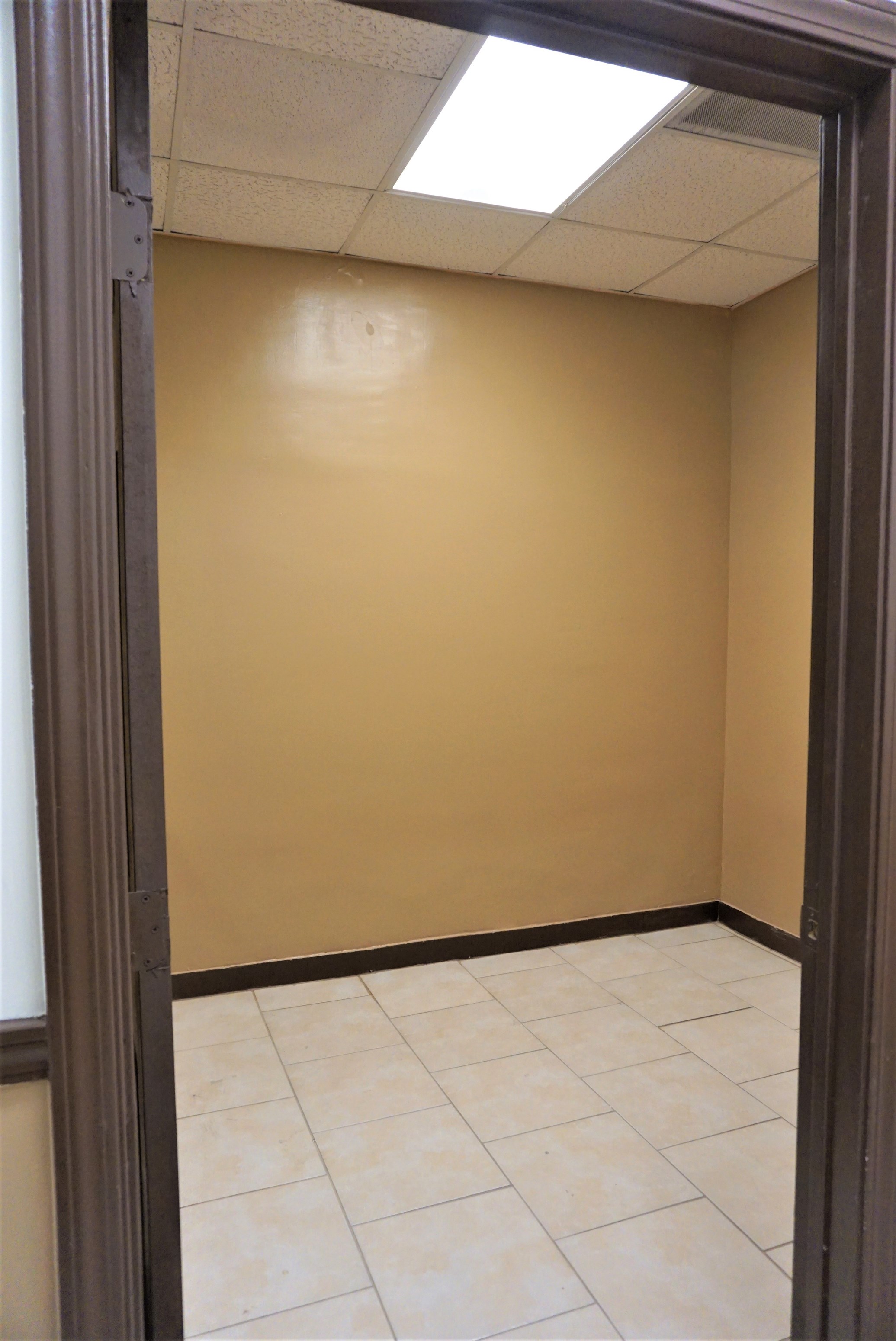 Gallery Photo 16