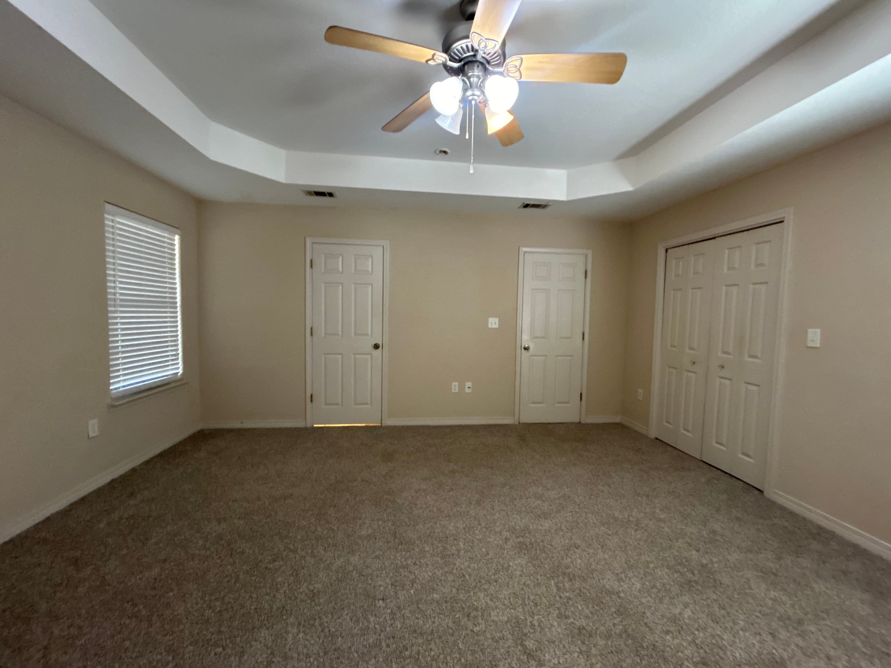 Gallery Photo 10