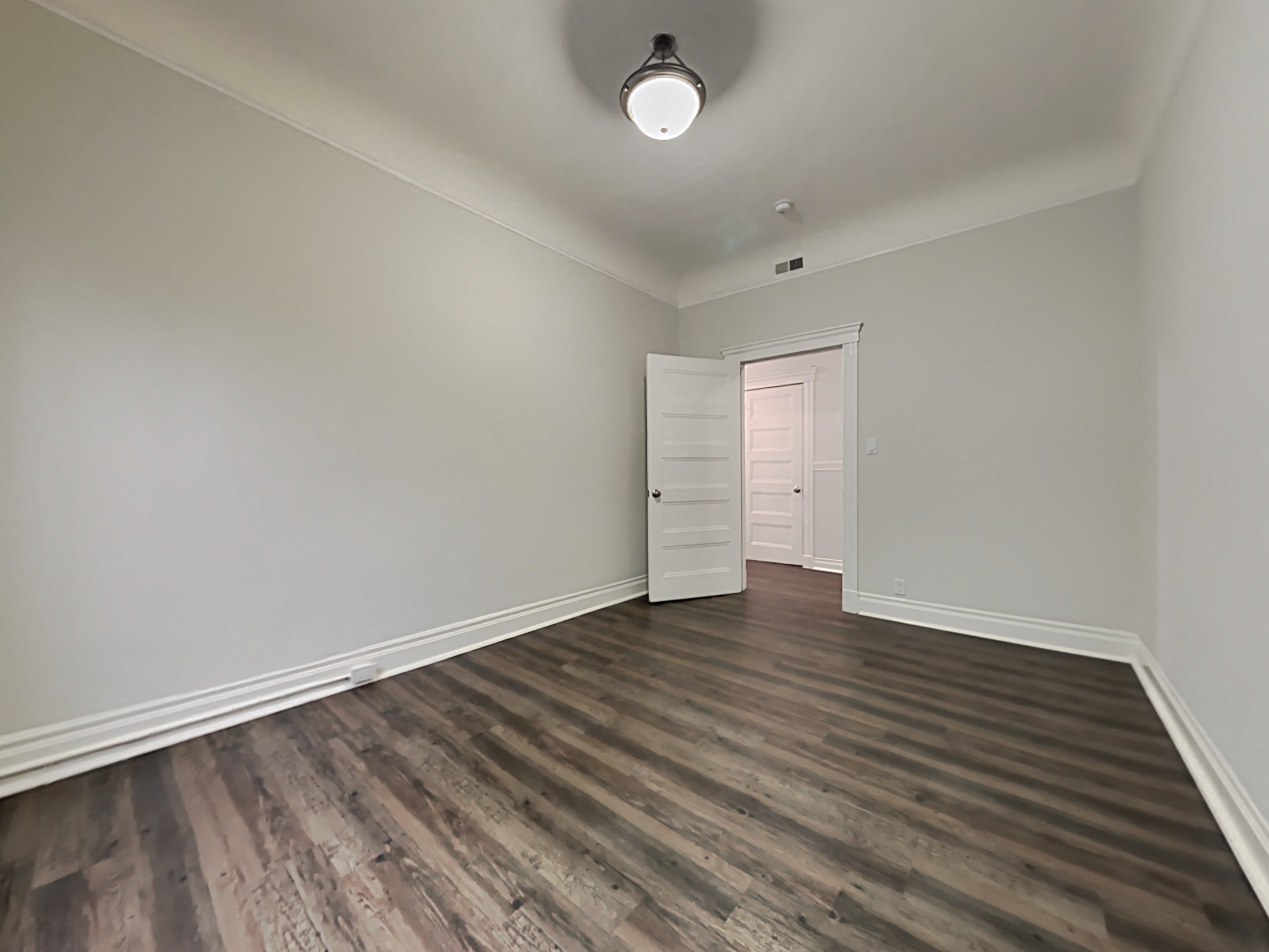 Gallery Photo 6