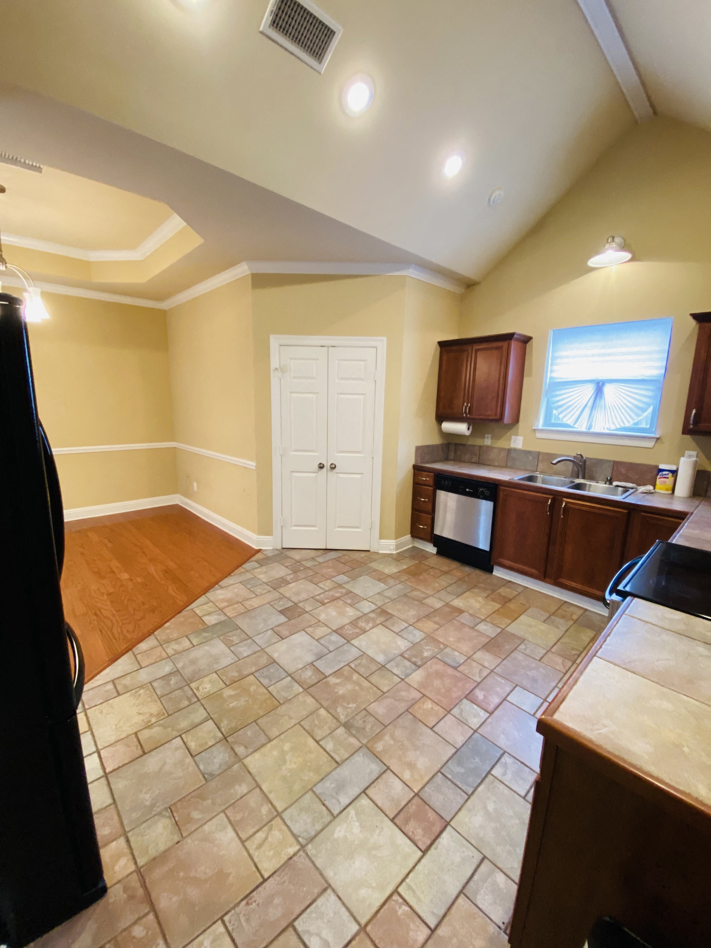 Gallery Photo 8