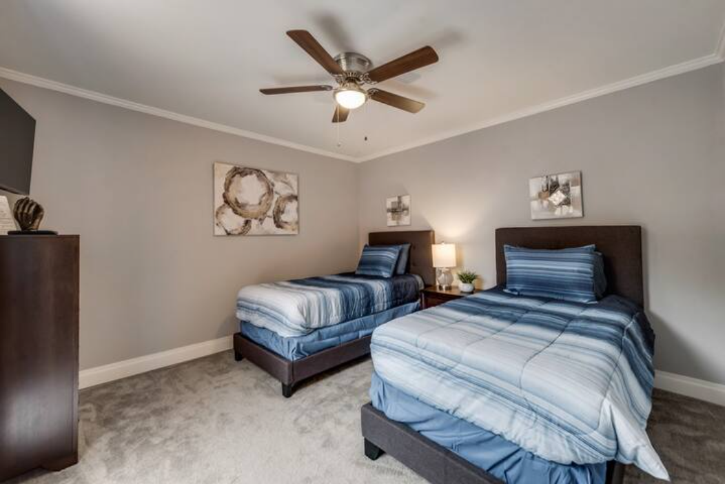 Gallery Photo 1