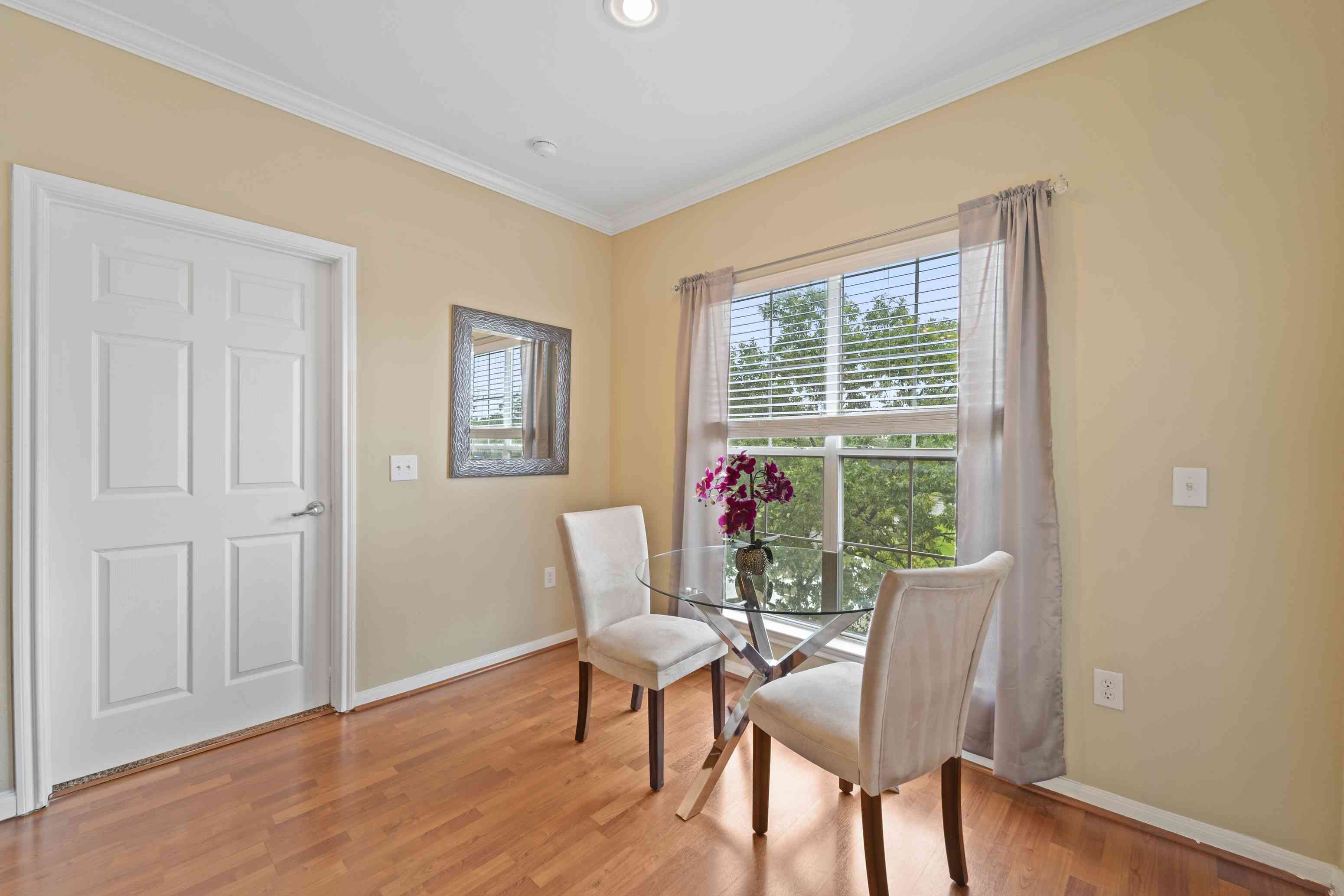 Gallery Photo 5