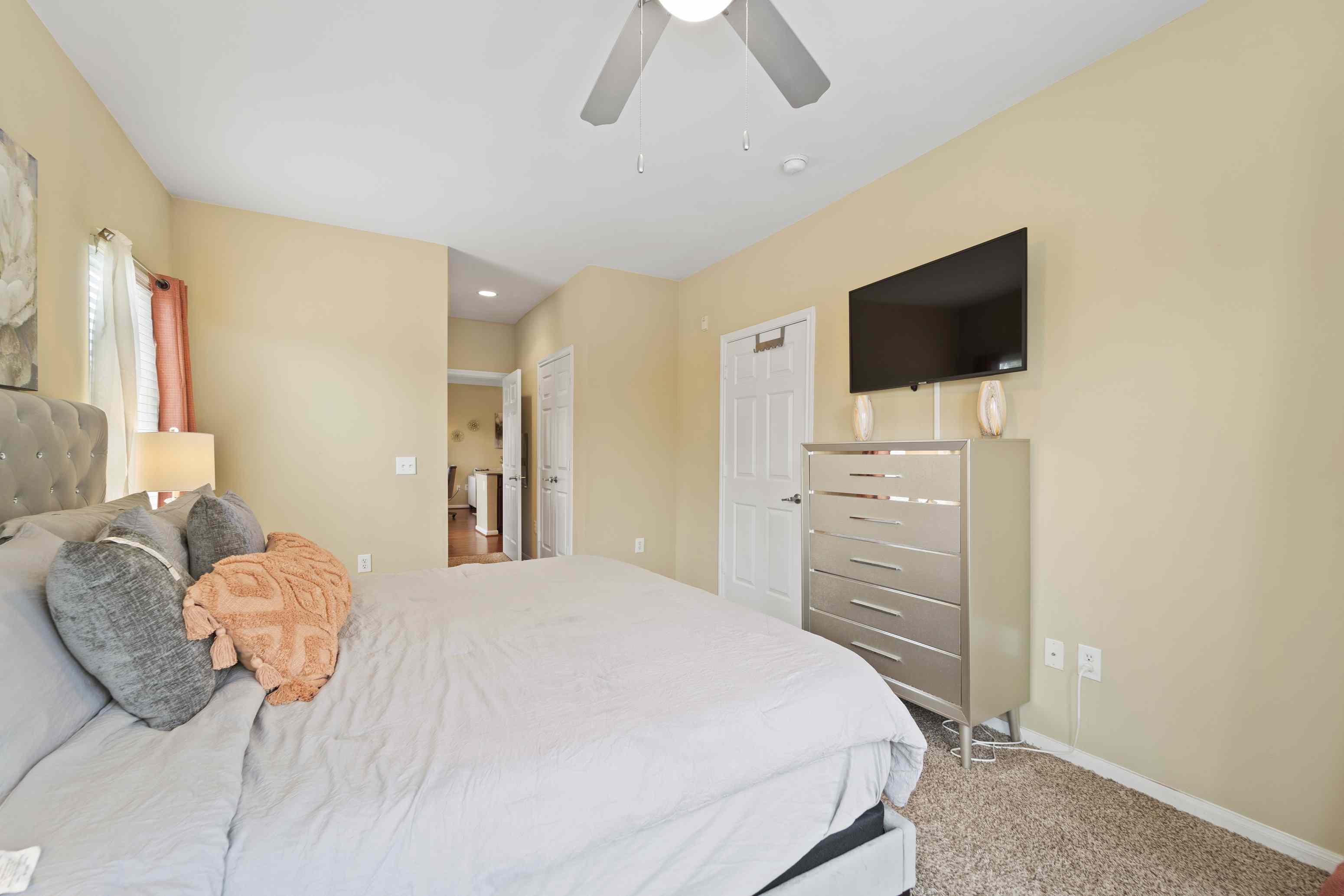 Gallery Photo 3
