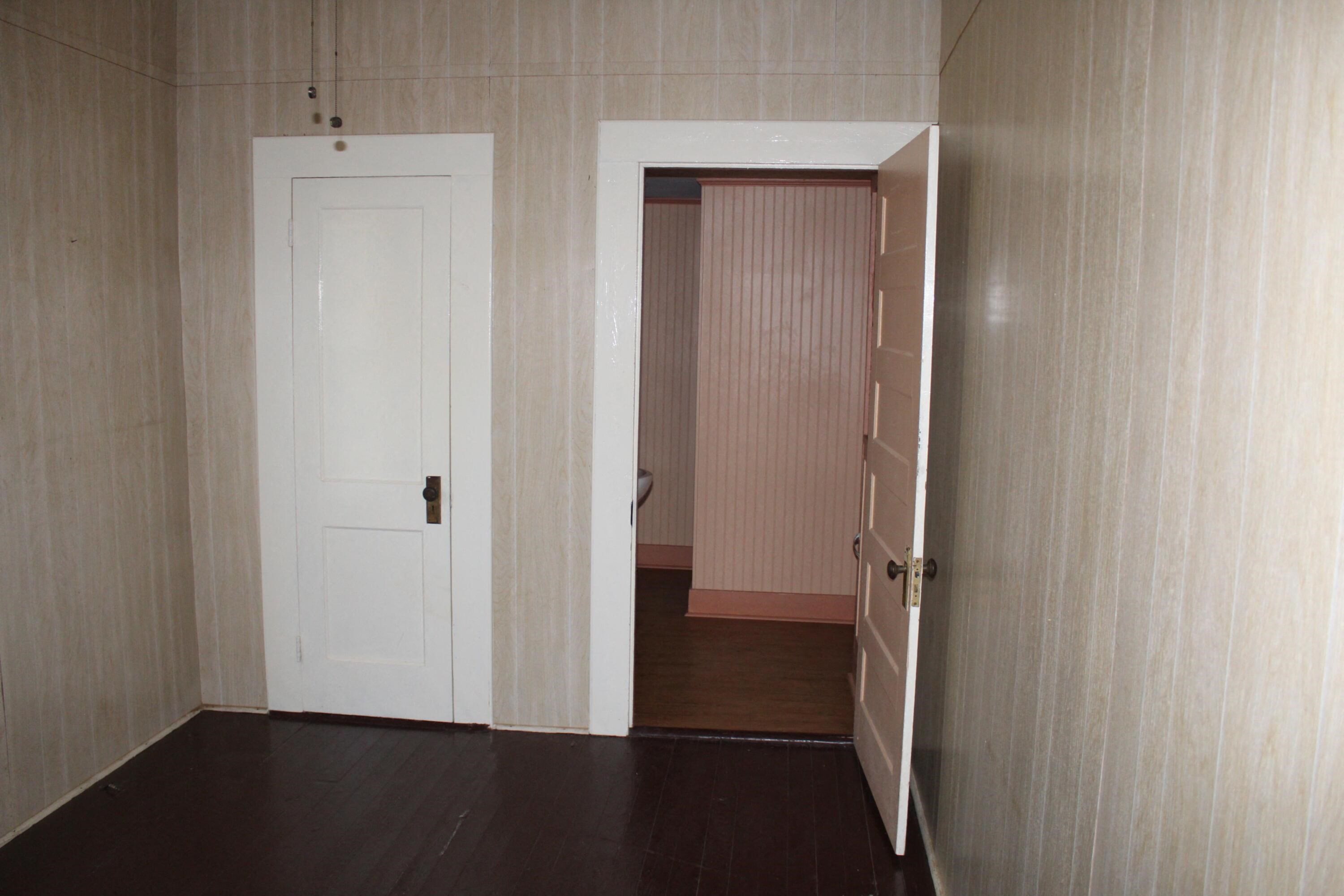 Gallery Photo 11