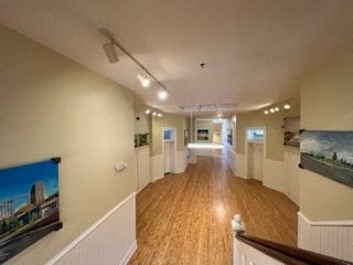 Gallery Photo 16