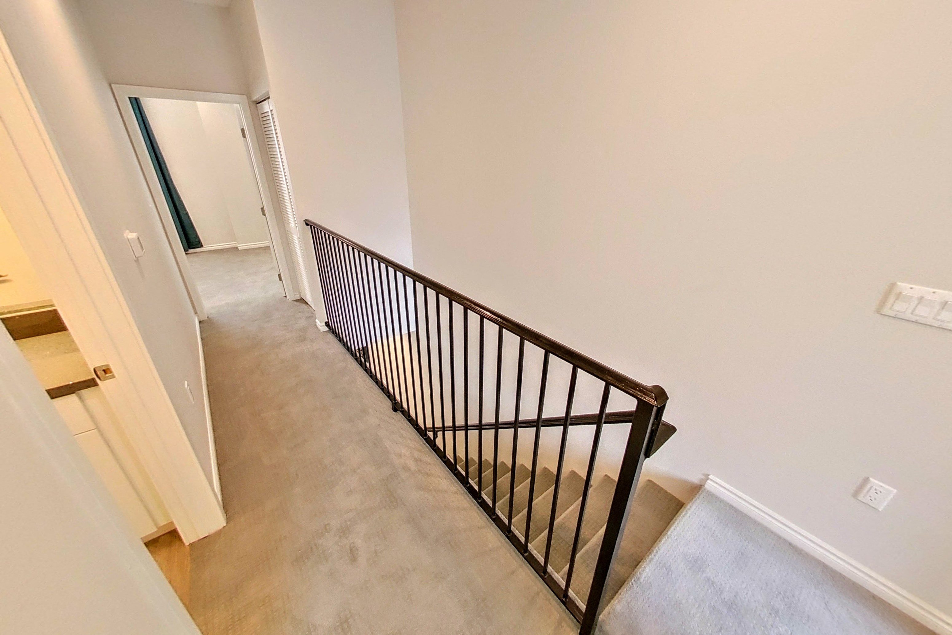 Gallery Photo 8