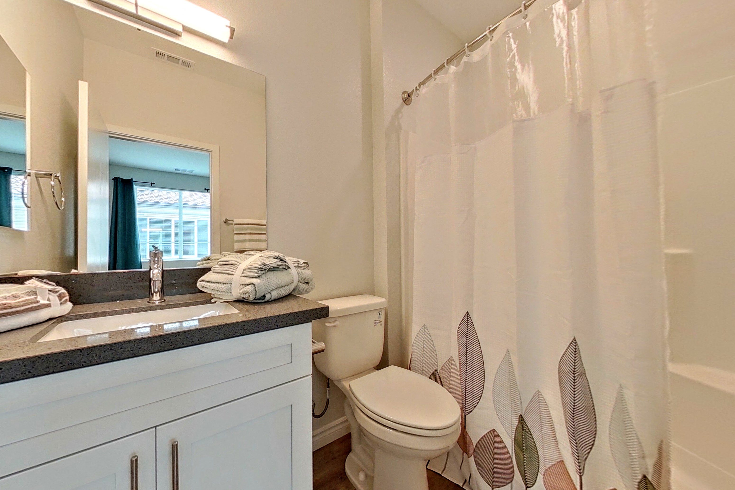 Gallery Photo 18
