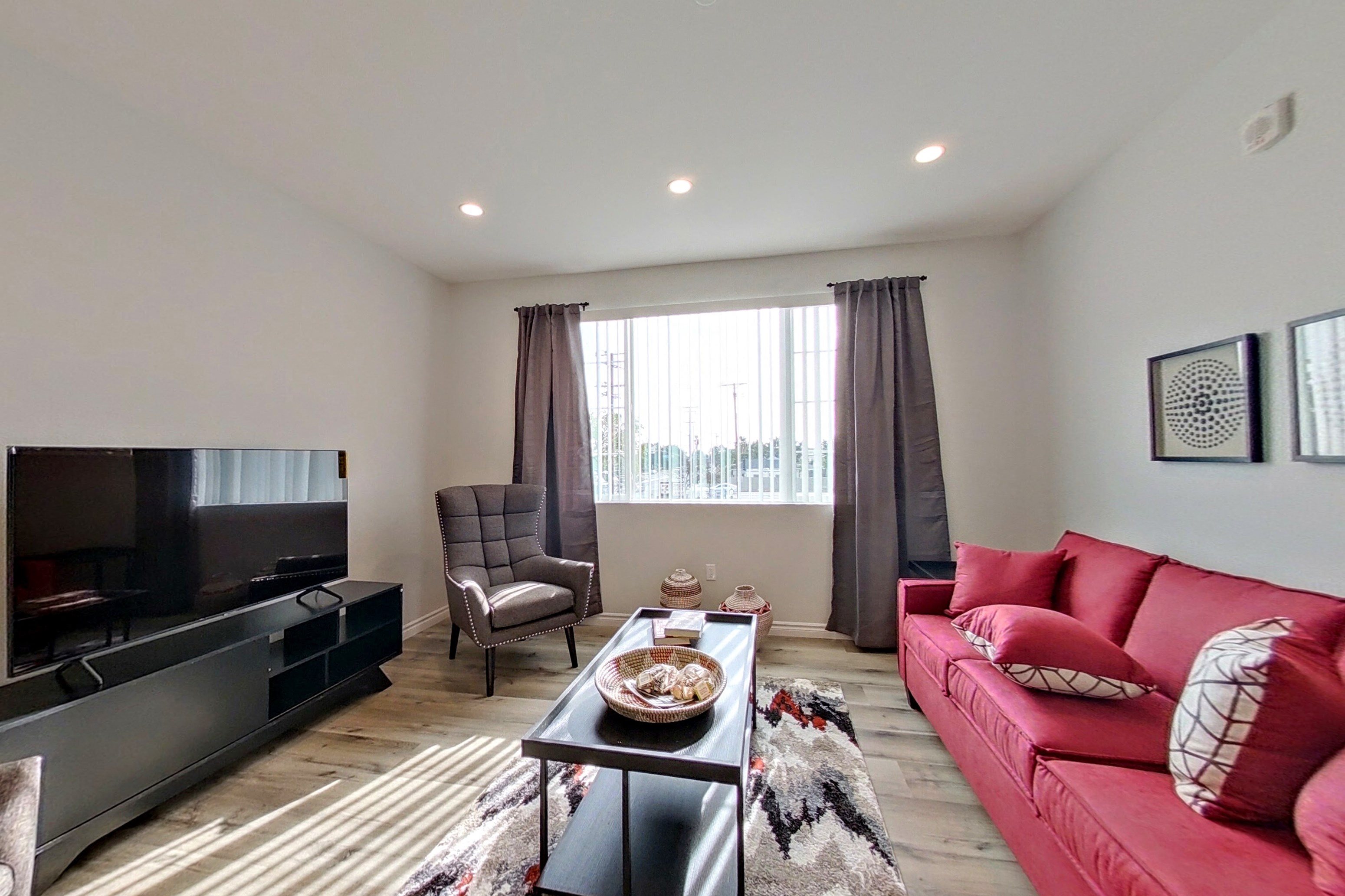 Gallery Photo 61