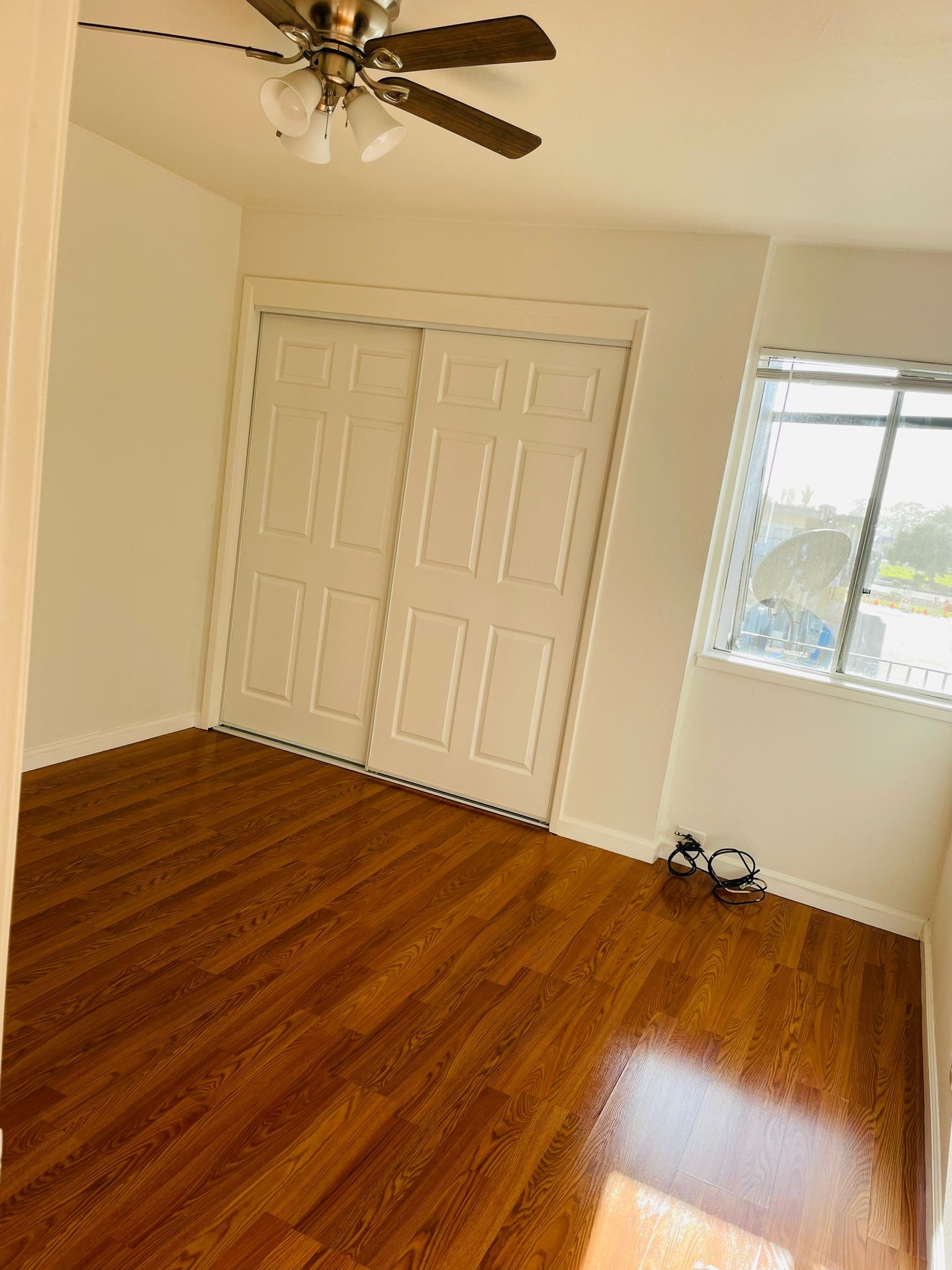 Gallery Photo 24