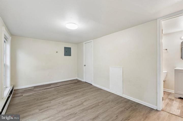 Gallery Photo 6