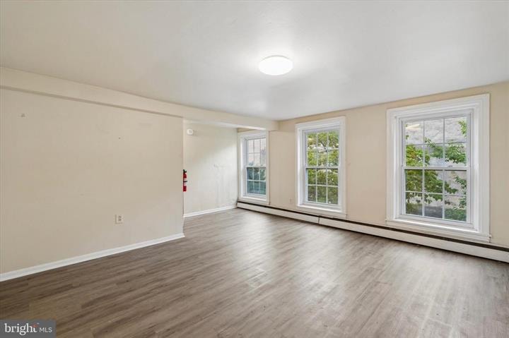 Gallery Photo 1