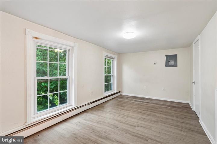 Gallery Photo 7
