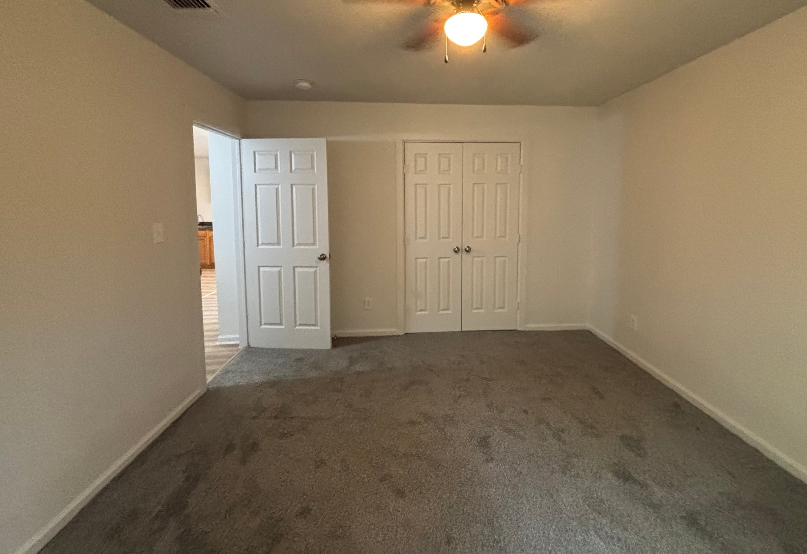 Gallery Photo 13