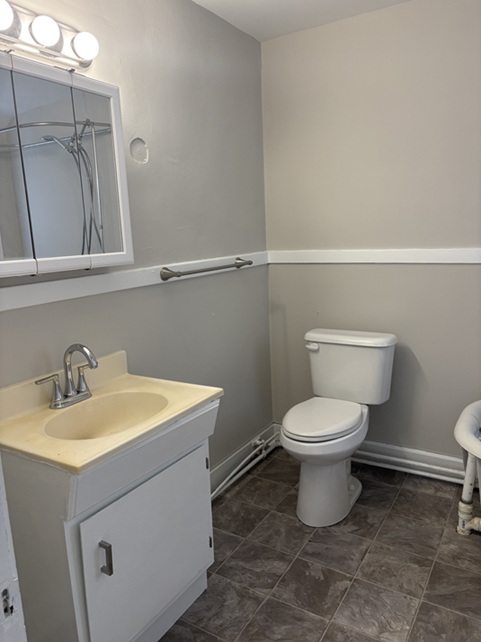 Gallery Photo 15