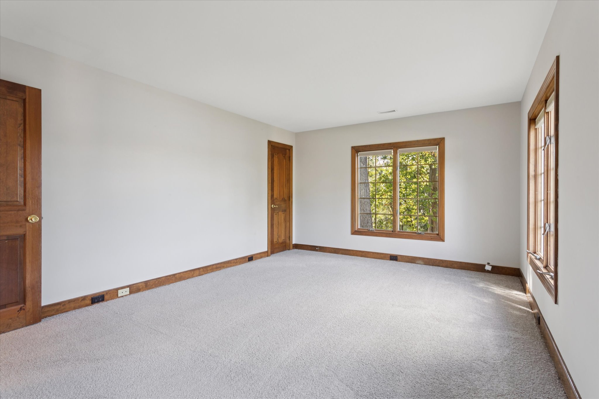Gallery Photo 23