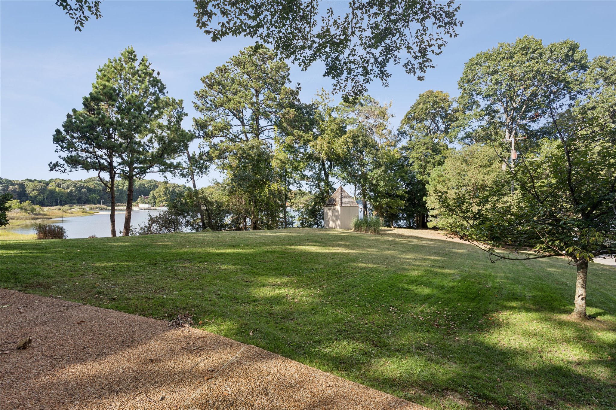 Gallery Photo 37