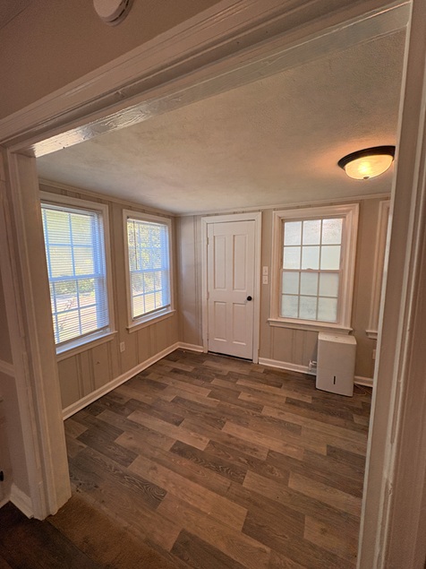 Gallery Photo 8