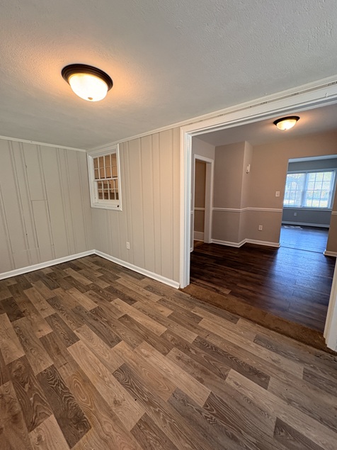 Gallery Photo 11