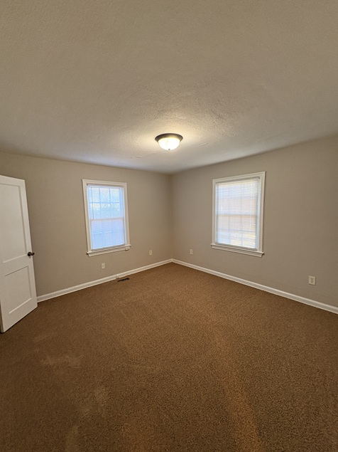Gallery Photo 19
