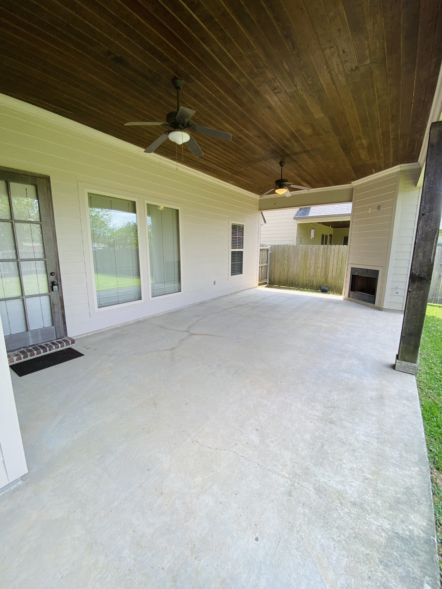Gallery Photo 37