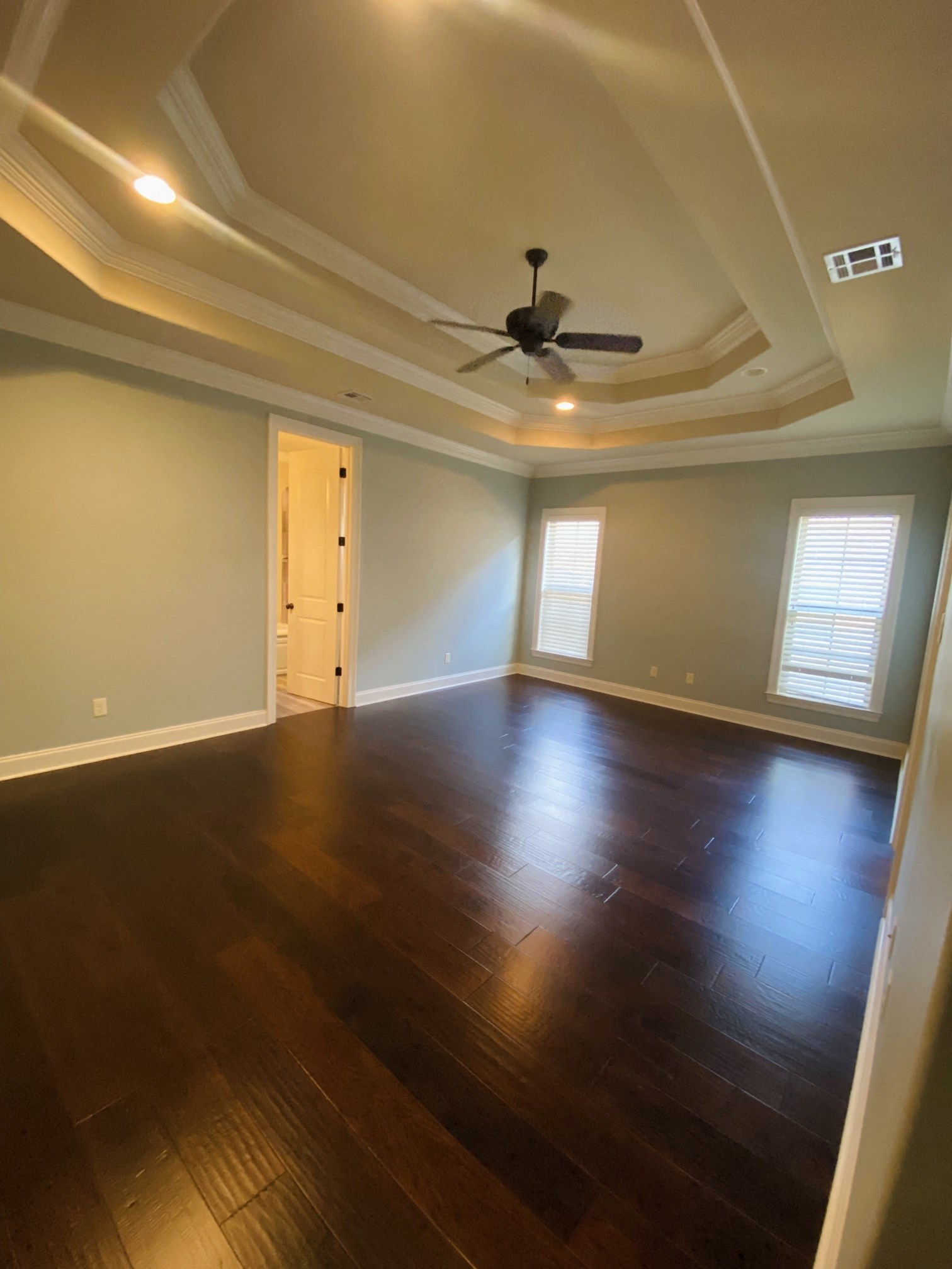 Gallery Photo 4