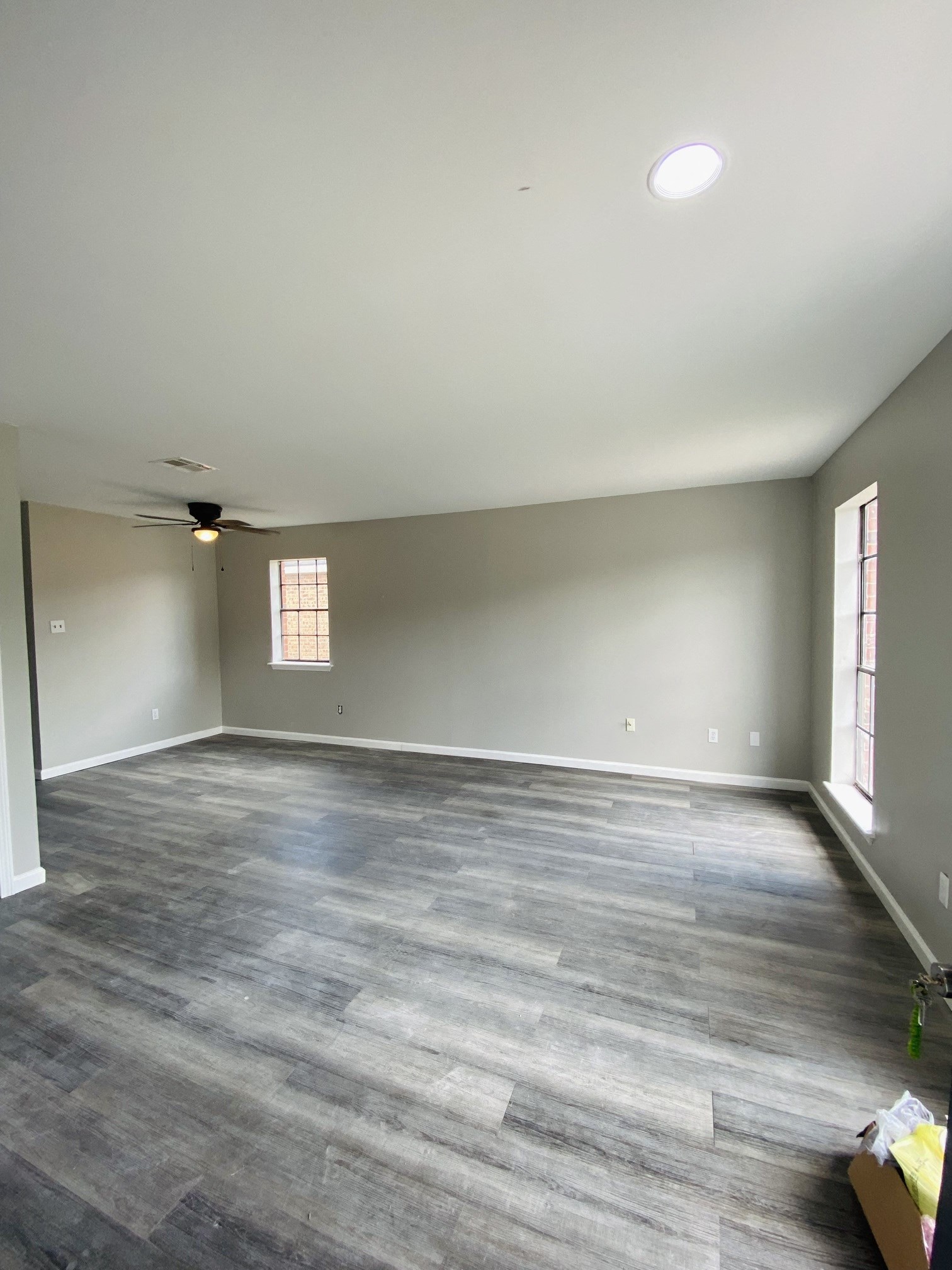 Gallery Photo 10