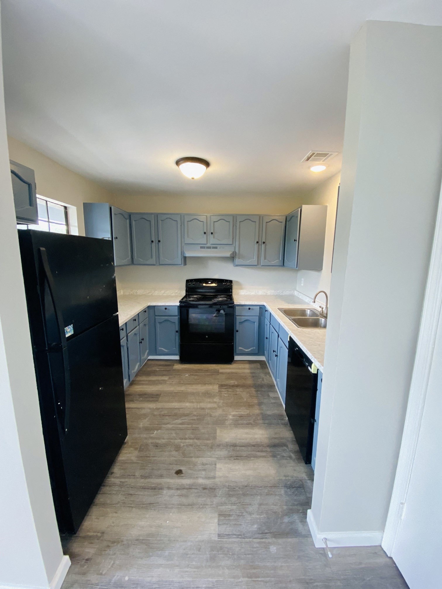 Gallery Photo 1