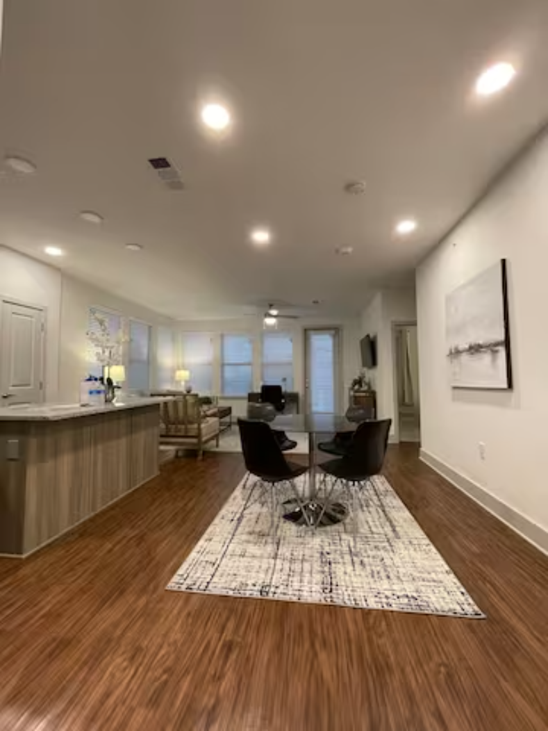 Gallery Photo 1