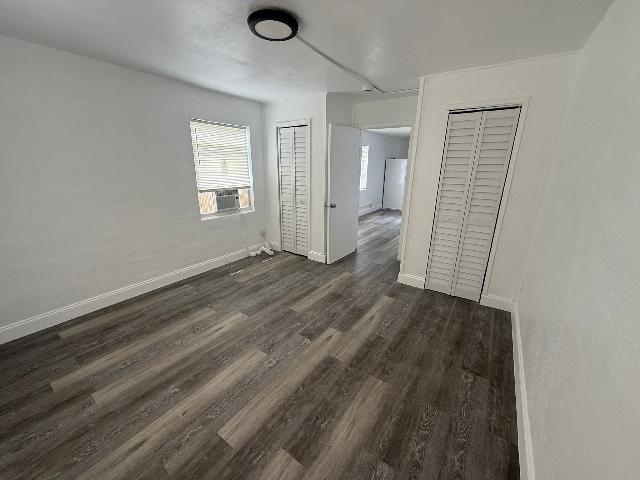 Gallery Photo 25