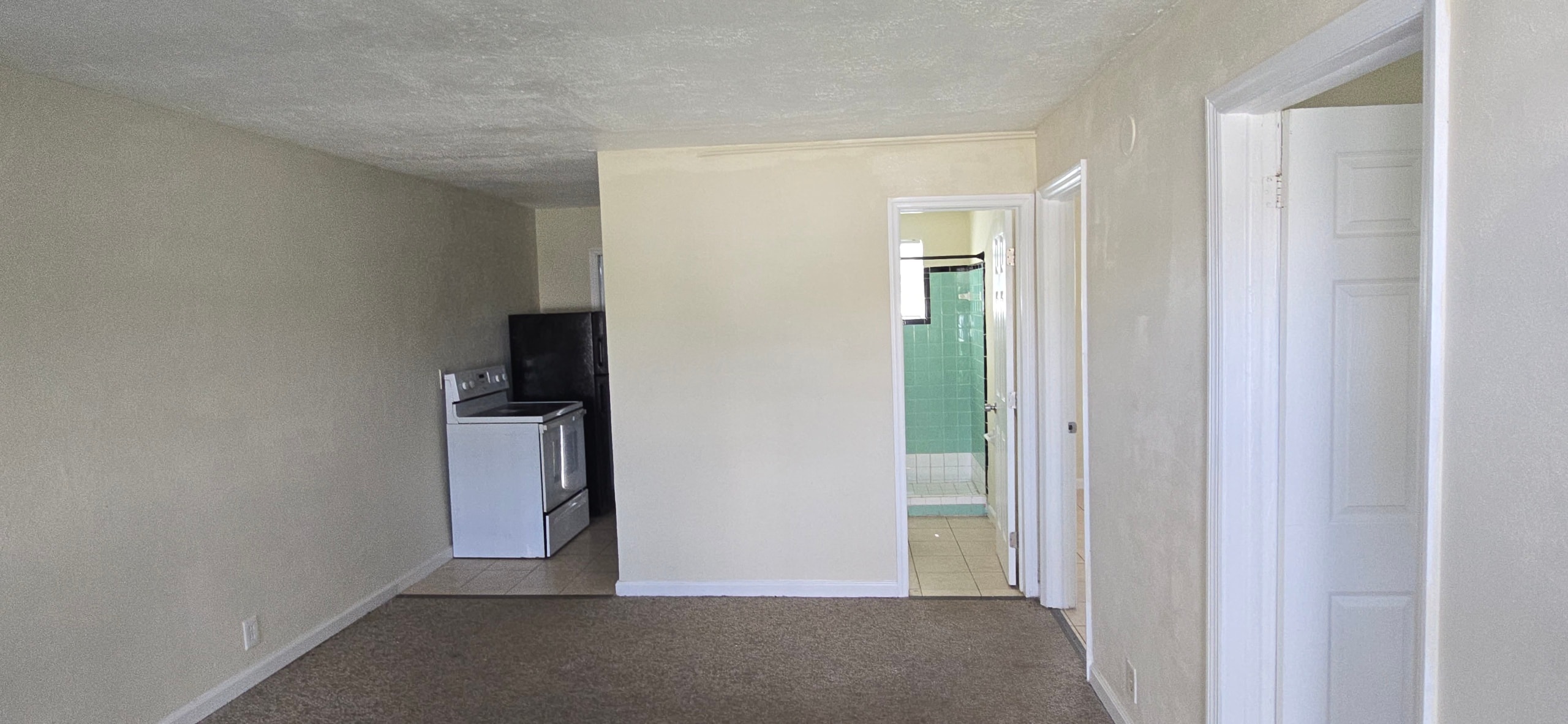 Gallery Photo 14
