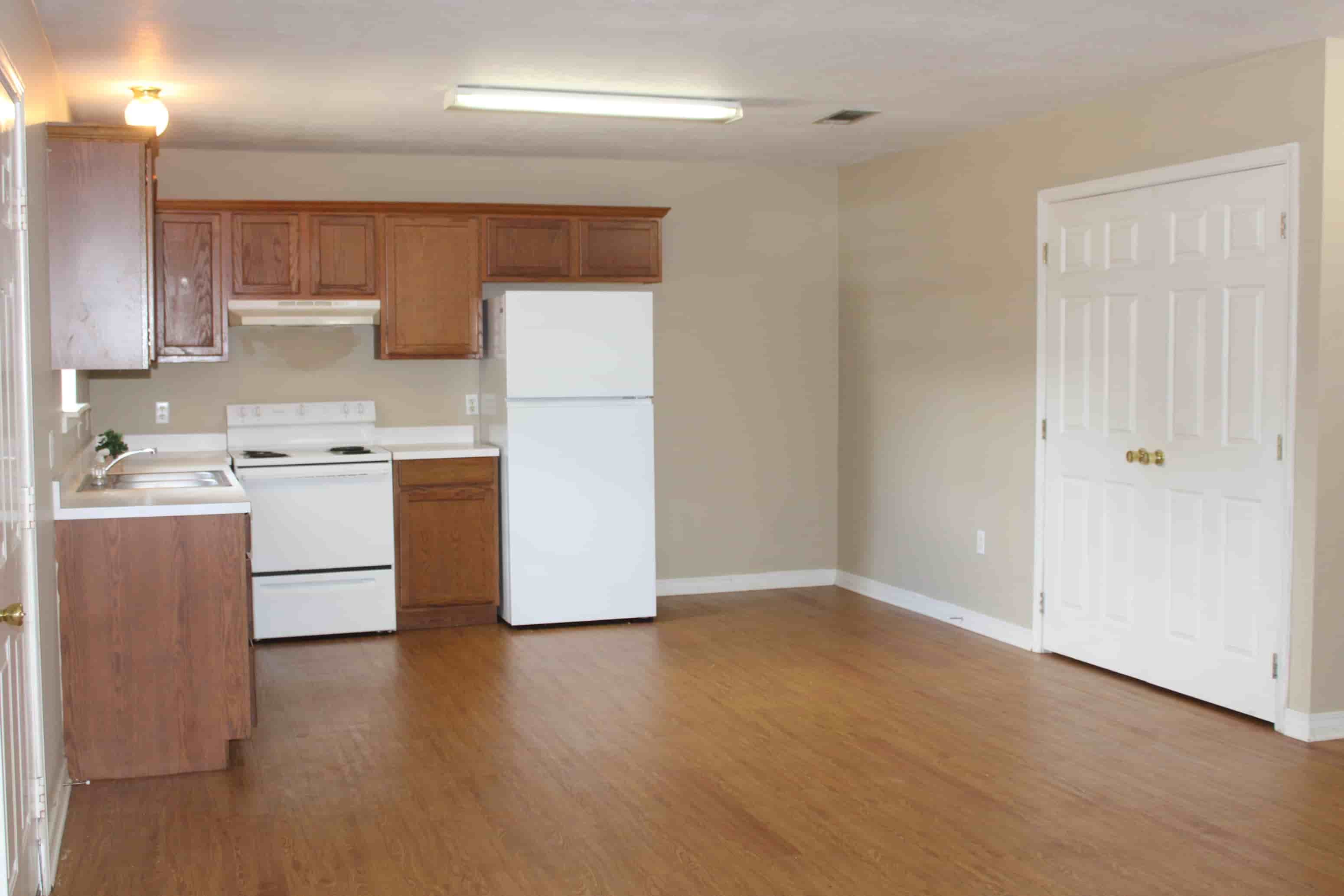 Gallery Photo 16