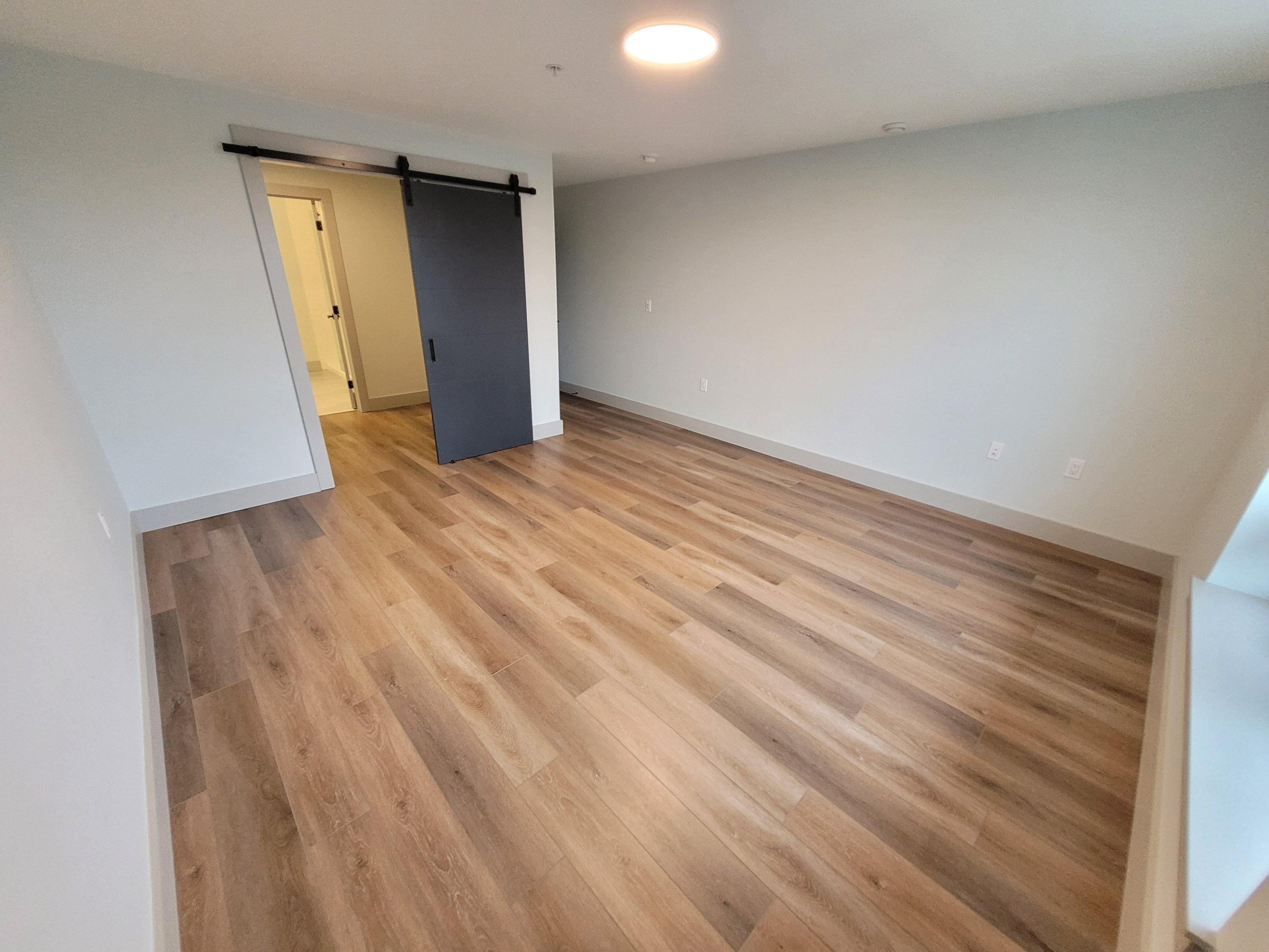 Gallery Photo 19