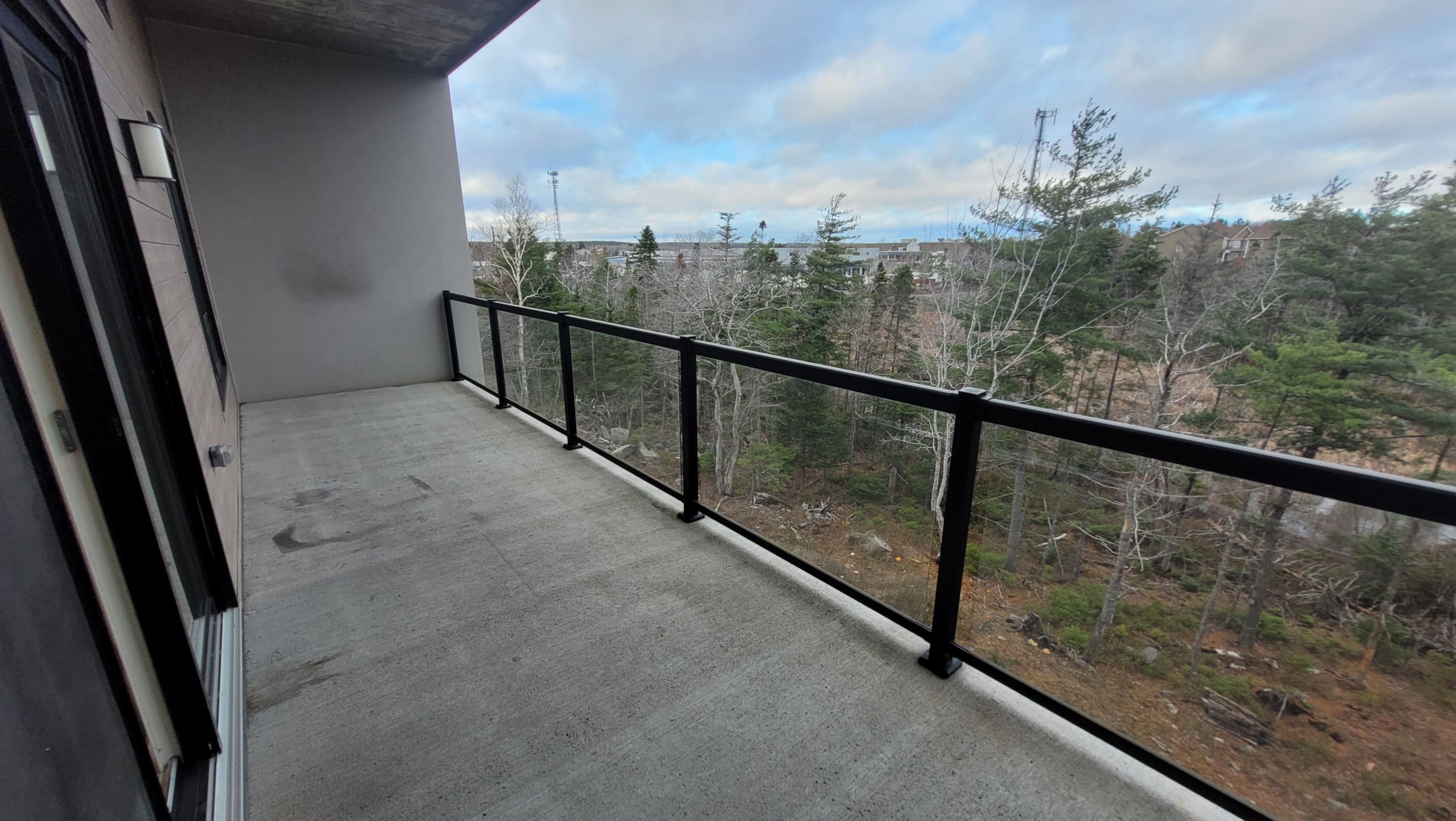 Gallery Photo 12