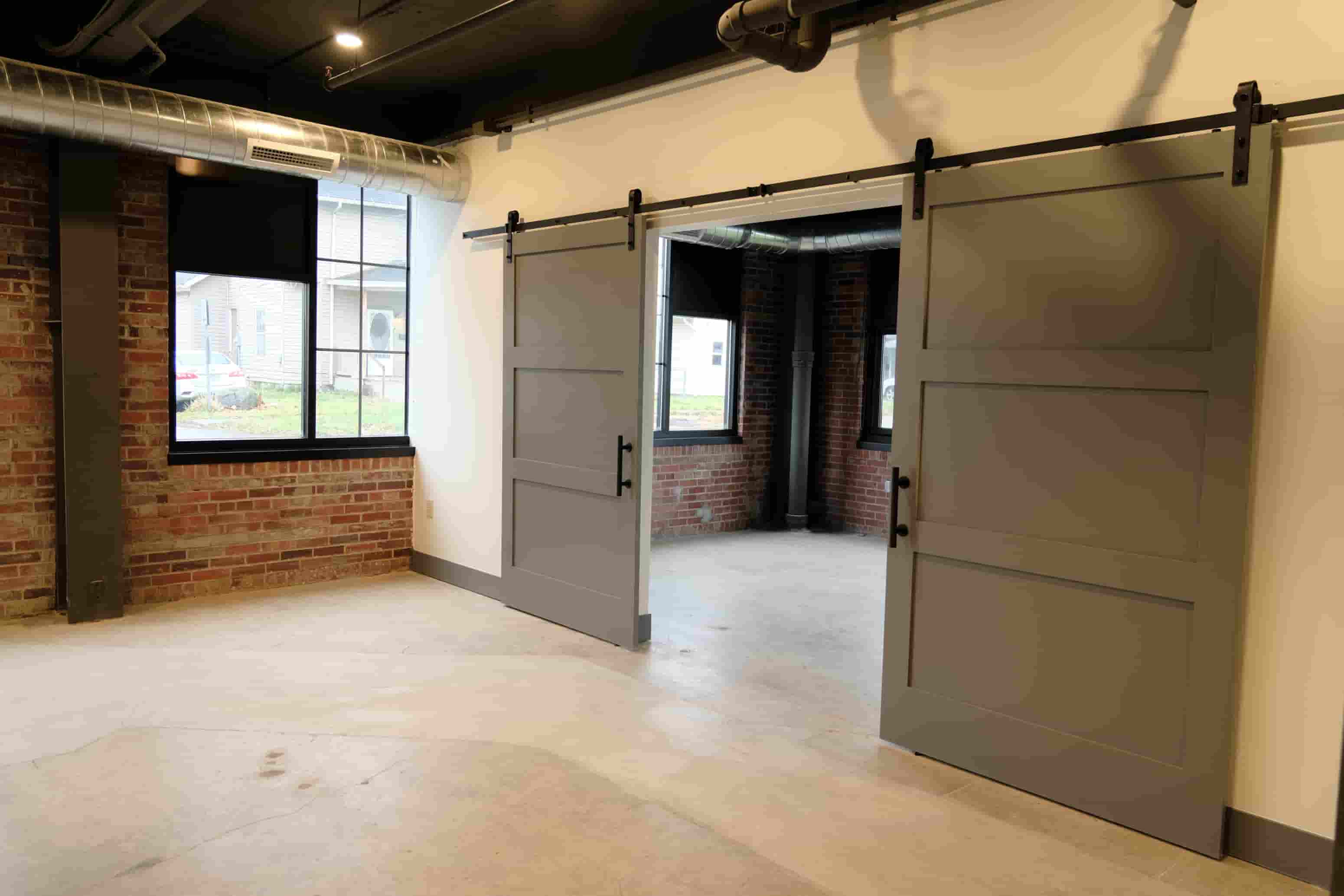 Gallery Photo 16