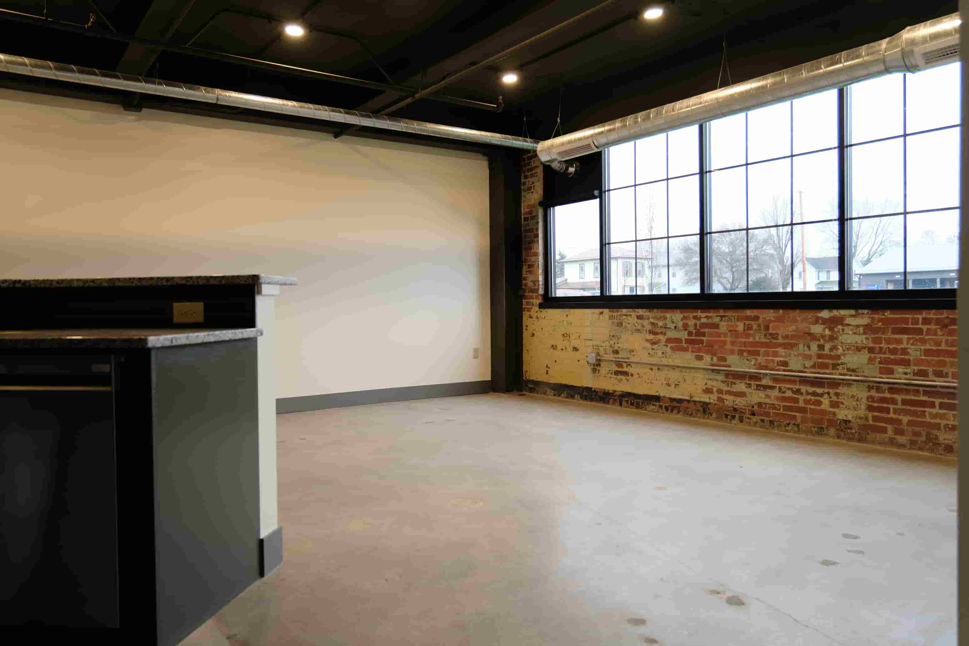 Gallery Photo 18