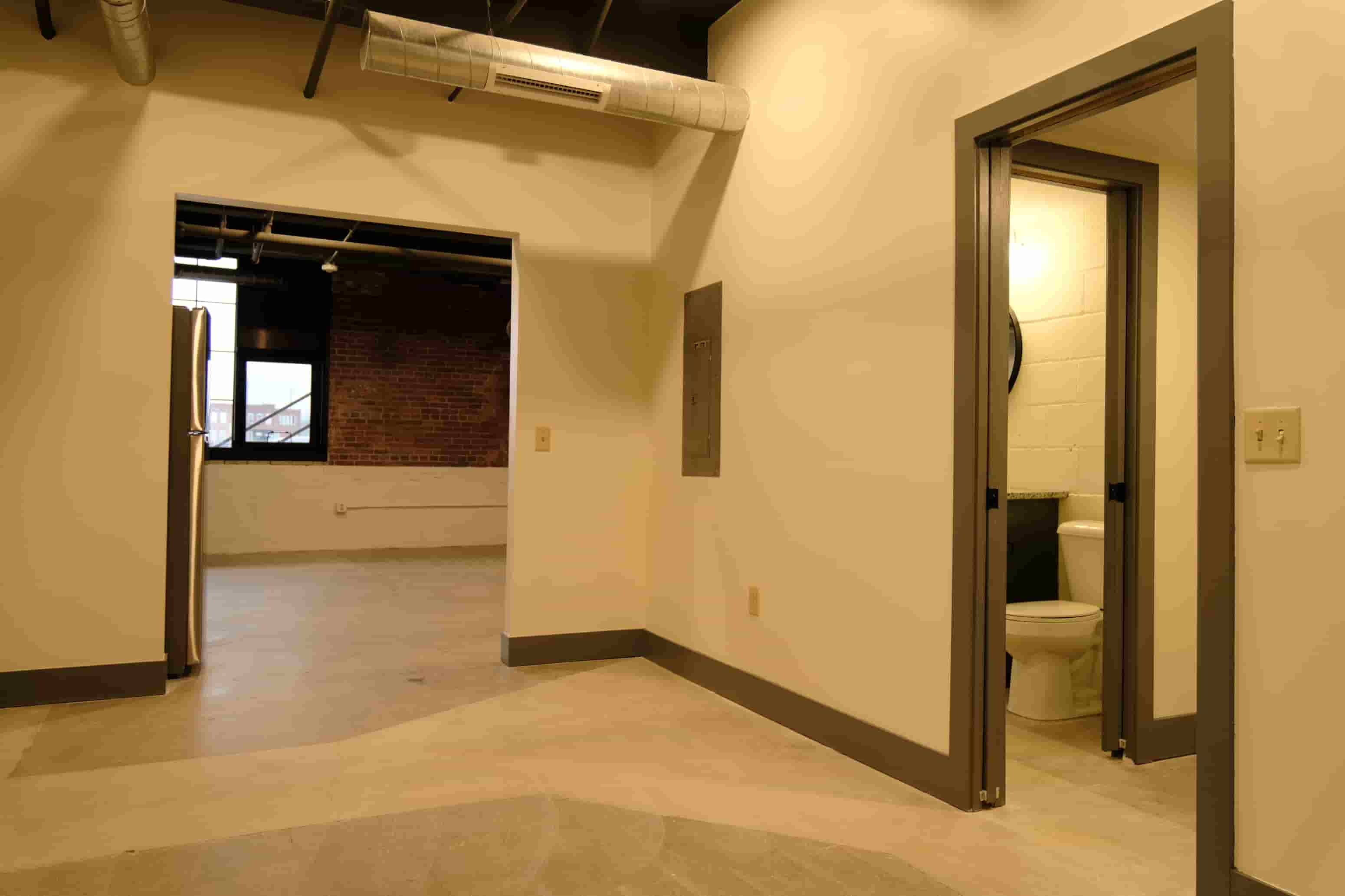 Gallery Photo 15