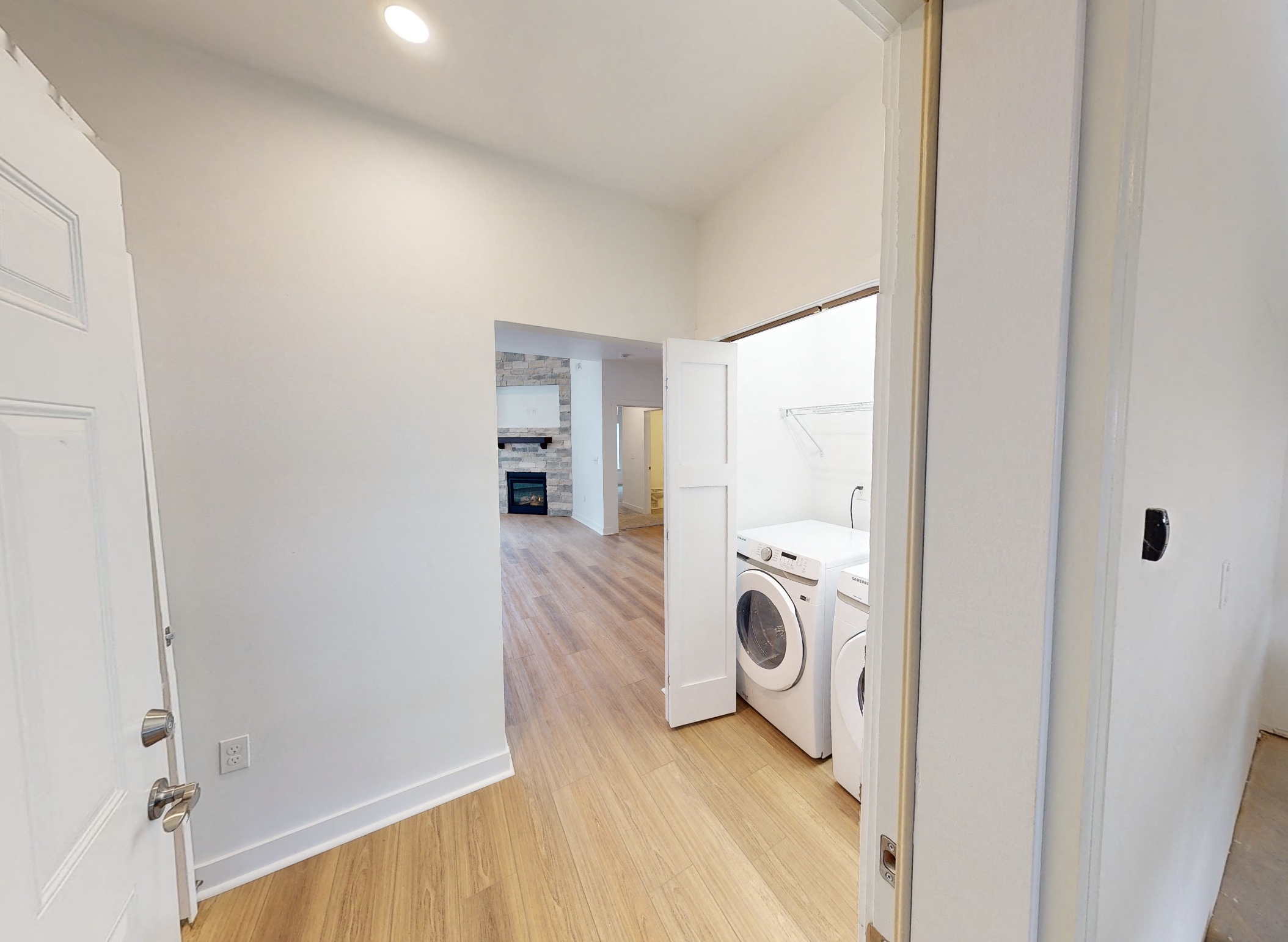 Gallery Photo 11
