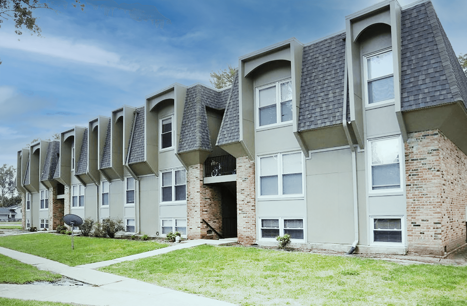 Apartments in Bloomington, IL Arbors at Eastland