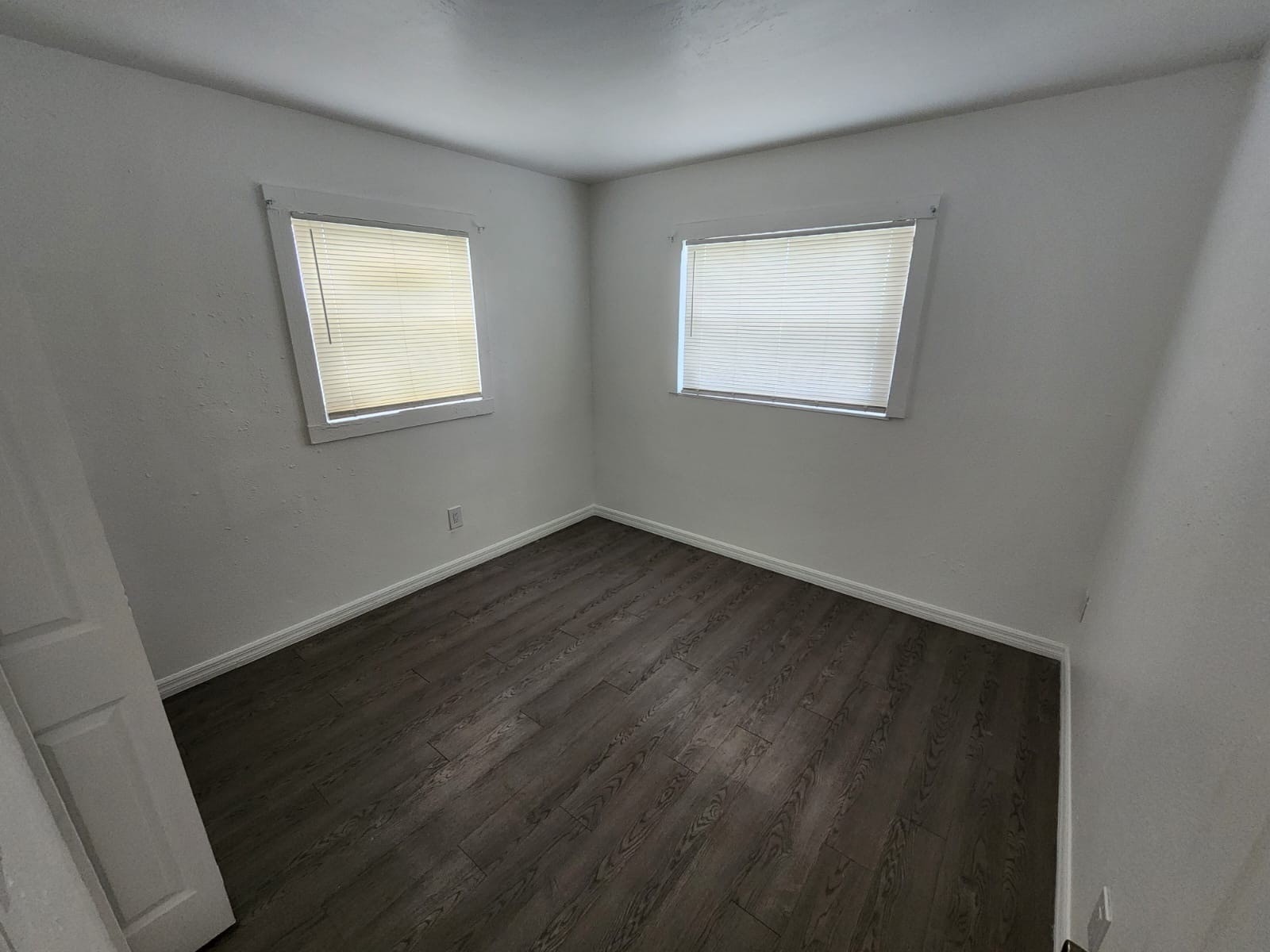 Gallery Photo 28