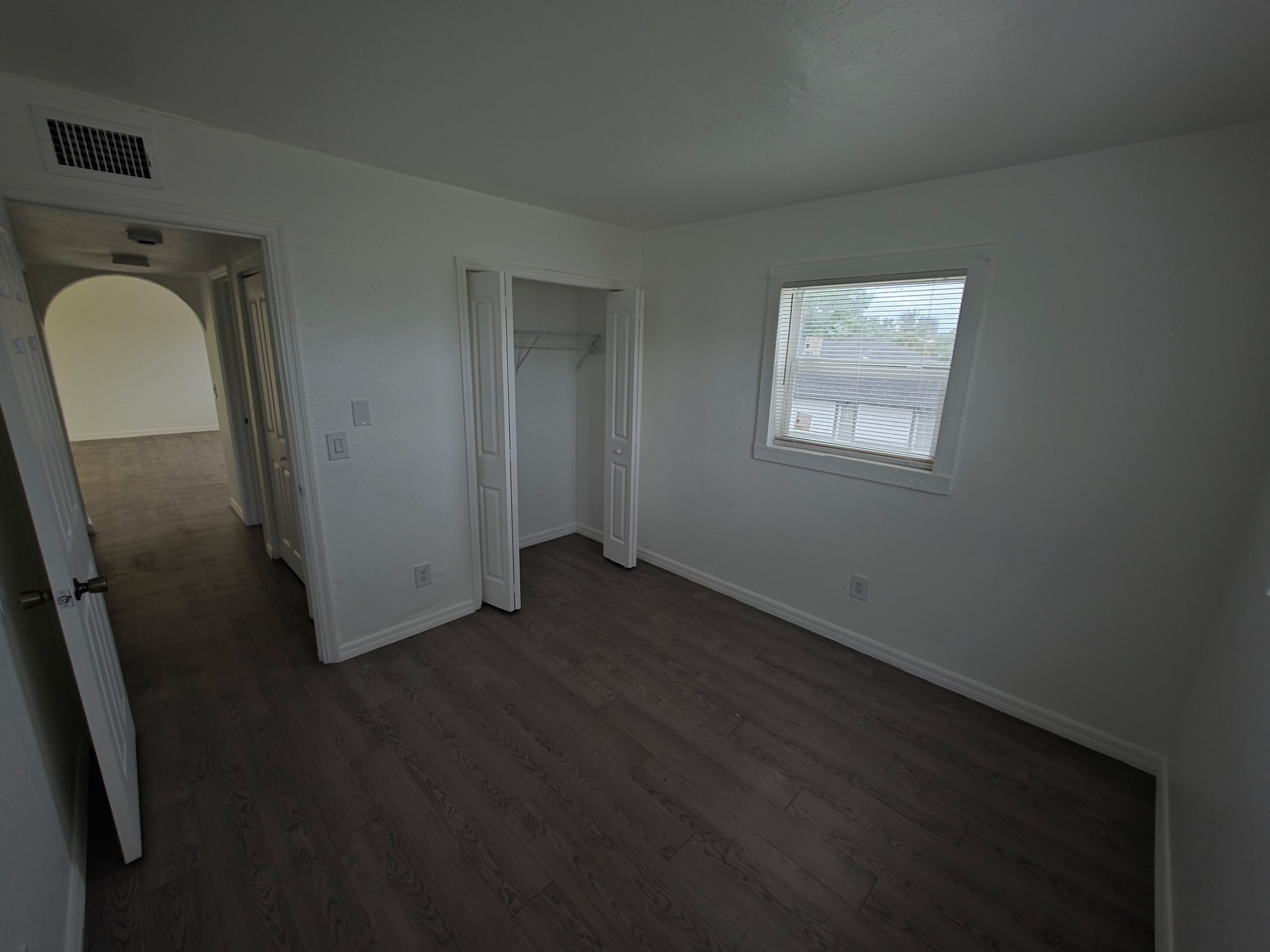 Gallery Photo 29