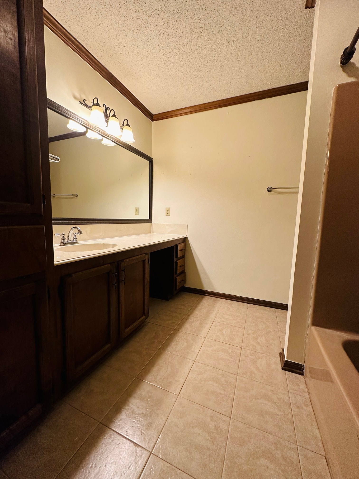 Gallery Photo 5